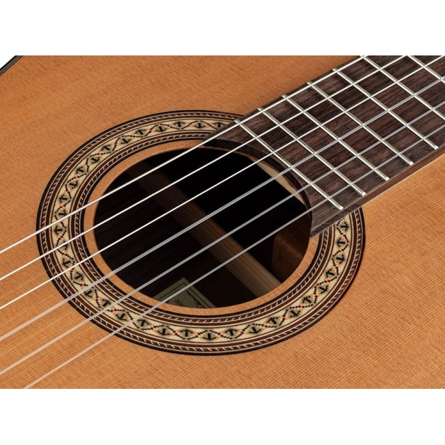 Klasiskā ģitāra Salvador Cortez Ilsa-C