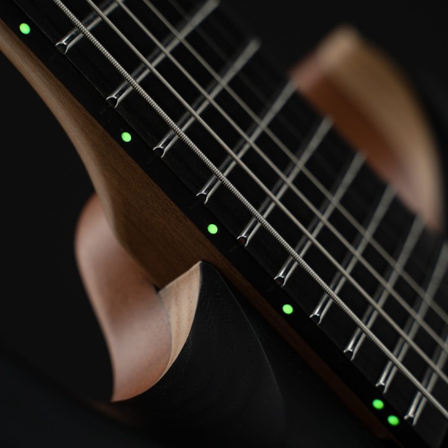 7-stīgu elektriskā ģitāra Cort KX707 Evertune