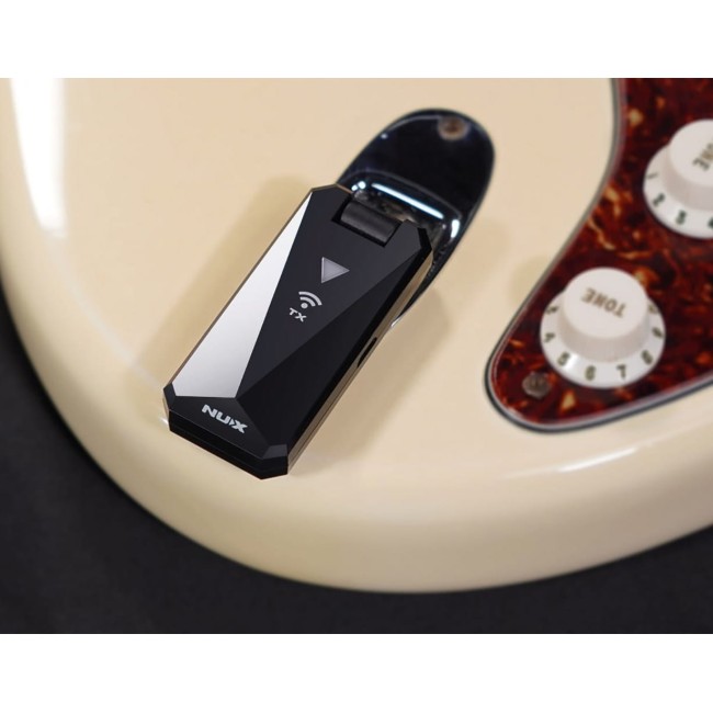 Ģitāras bezvadu sistēma Nux B-5RC