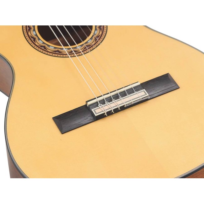 3/4 Klasiskā ģitāra Valencia VC303